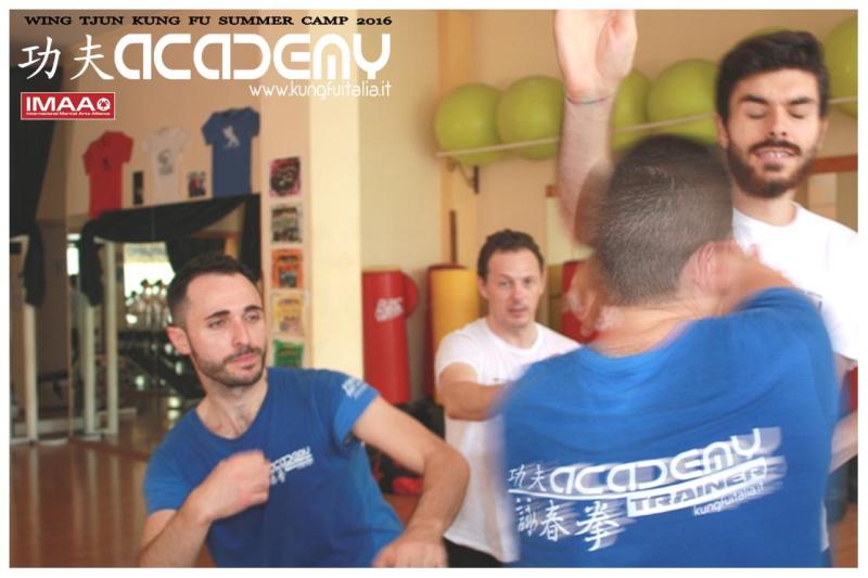 Kung Fu Academy Wing Tjun di Sifu Salvatore Mezzone IMAA Italia scuole di wing chun difesa personale arti marziali Caserta Campania Foggia Puglia Lazio www.kungfuitalia.it (10)